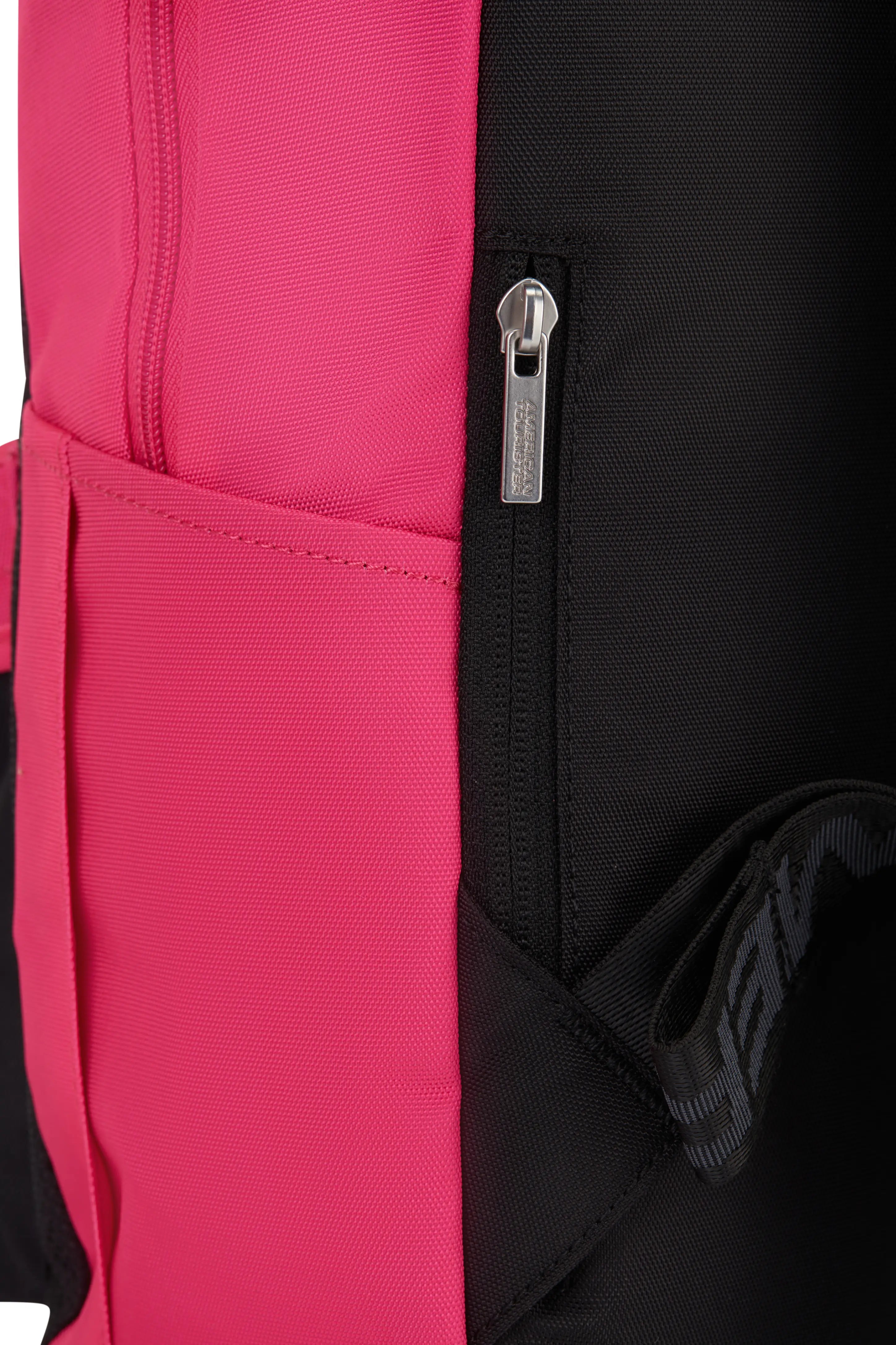 AMERICAN TOURISTER SQUID GAMES BACKPACK