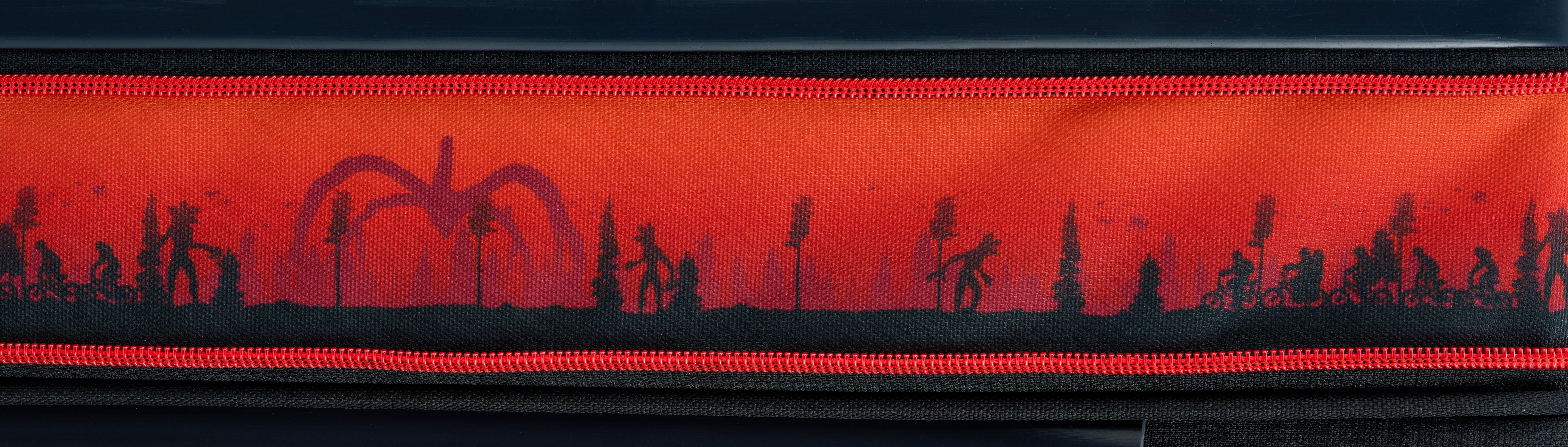 AMERICAN TOURISTER STRANGER THINGS UPSIDE DOWN LUGGAGE