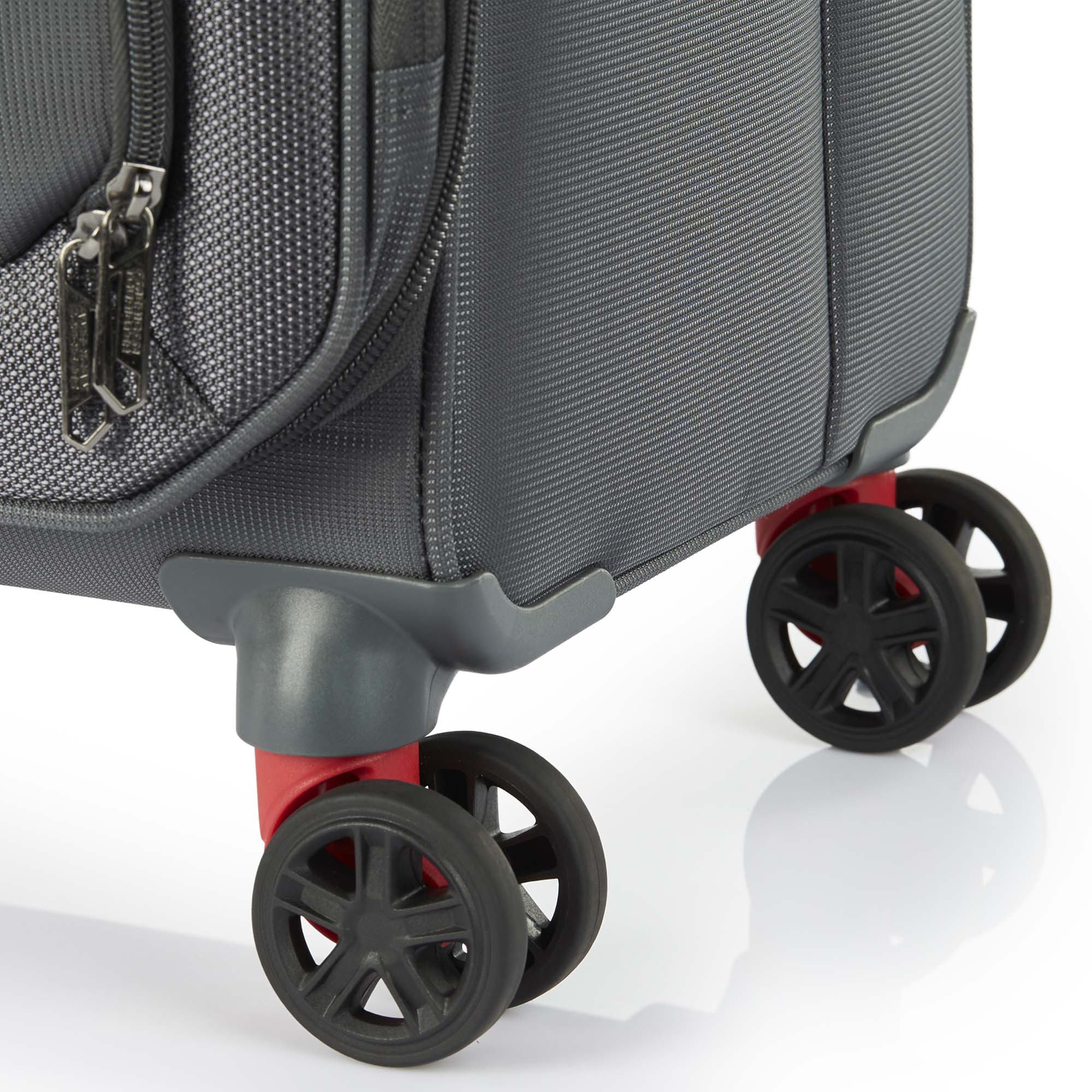 AMERICAN TOURISTER APPLITE 4 LUGGAGE