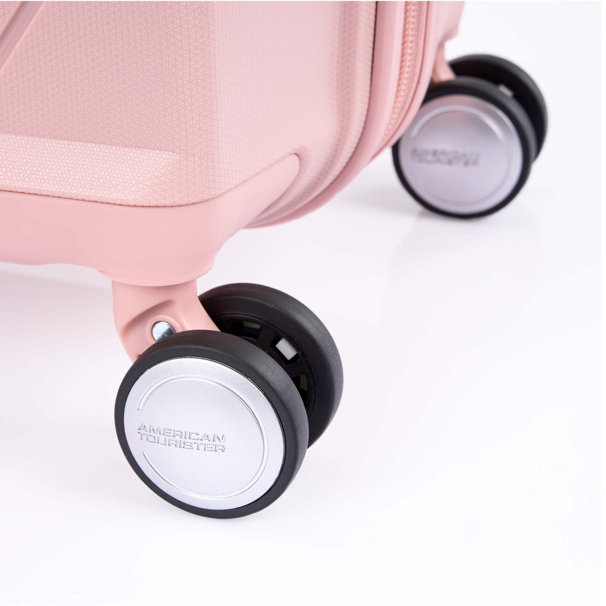 أمتعة أرجيل من أمريكان توريستر