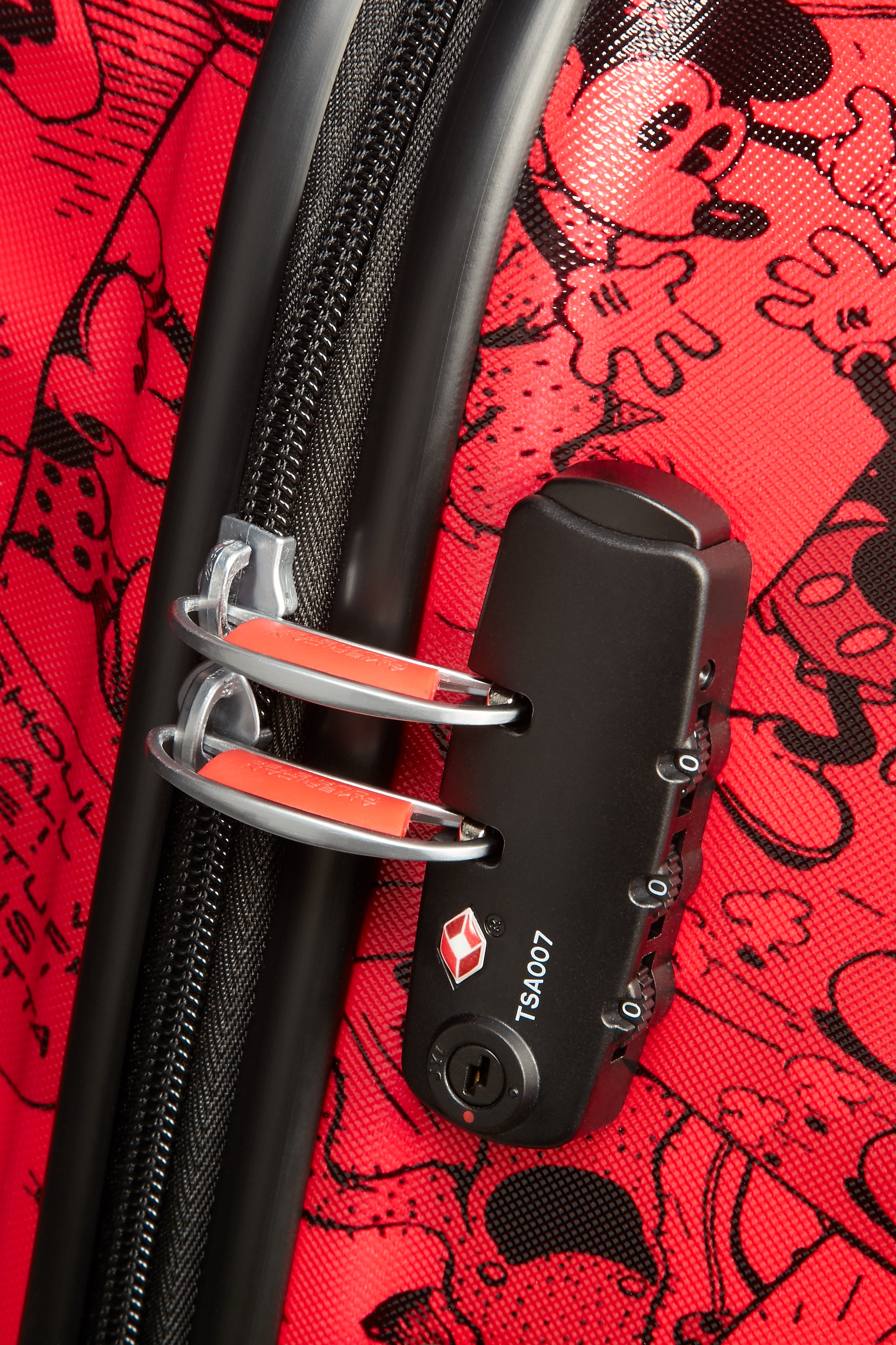 AMERICAN TOURISTER DISNEY MICKEY COMICS RED LUGGAGE