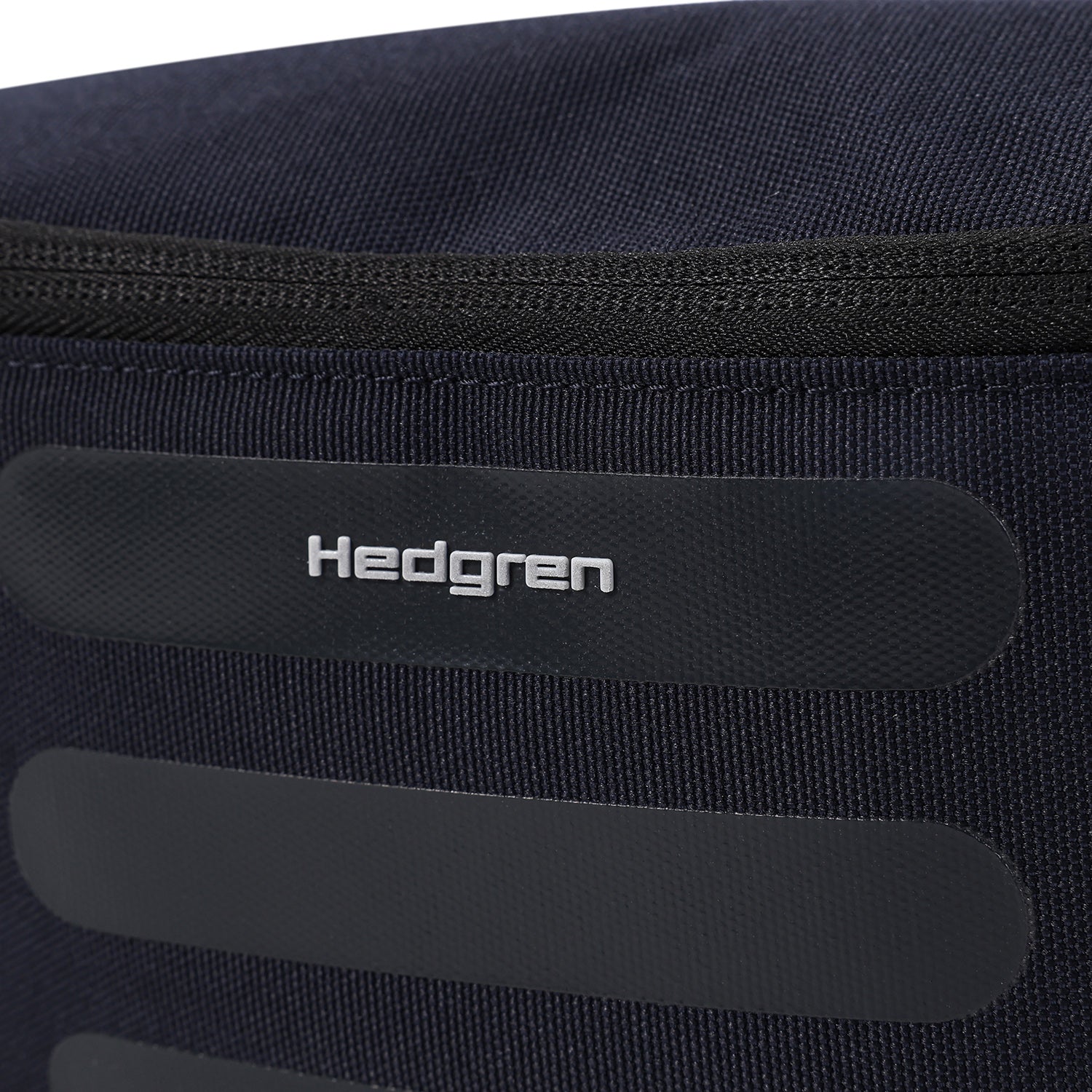 HEDGREN VISIT BLACK WAISTBAG