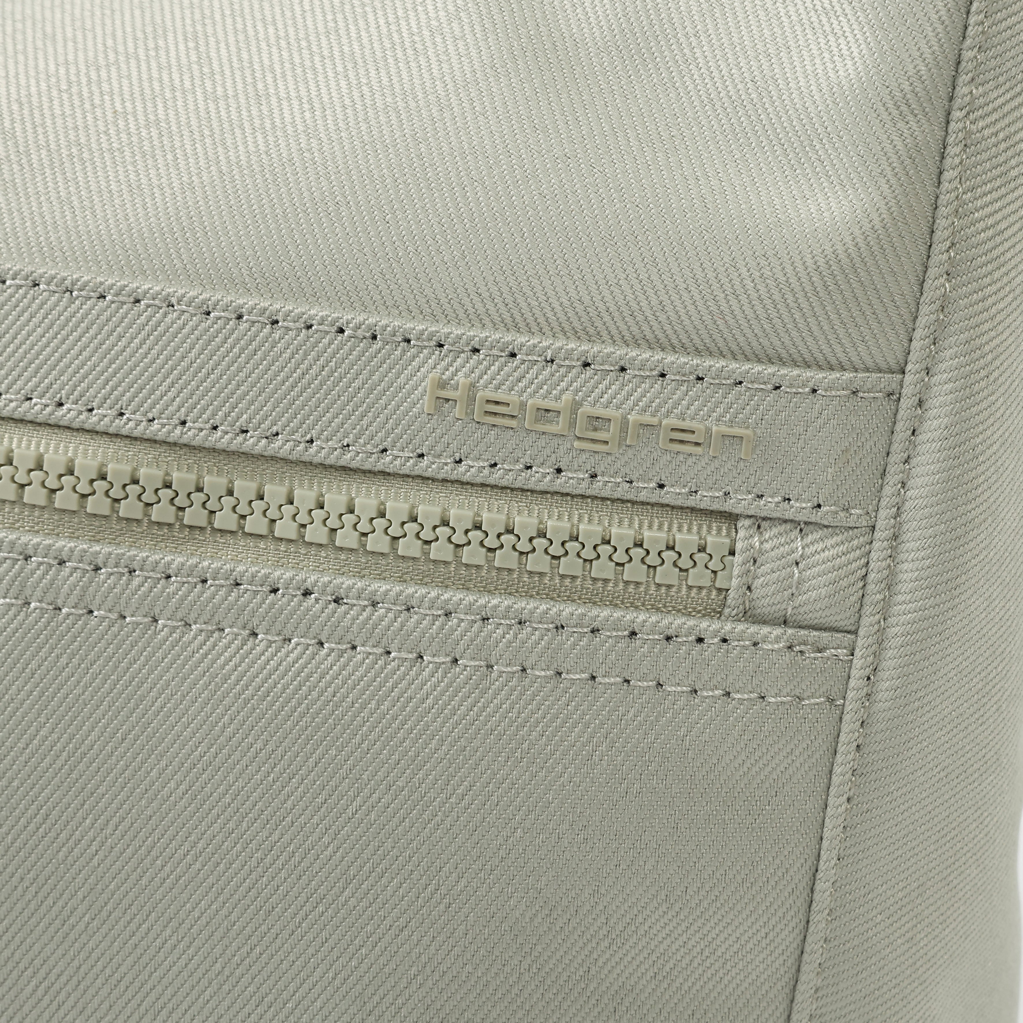 HEDGREN INNER CITY HARPERS SHOULDER BAG