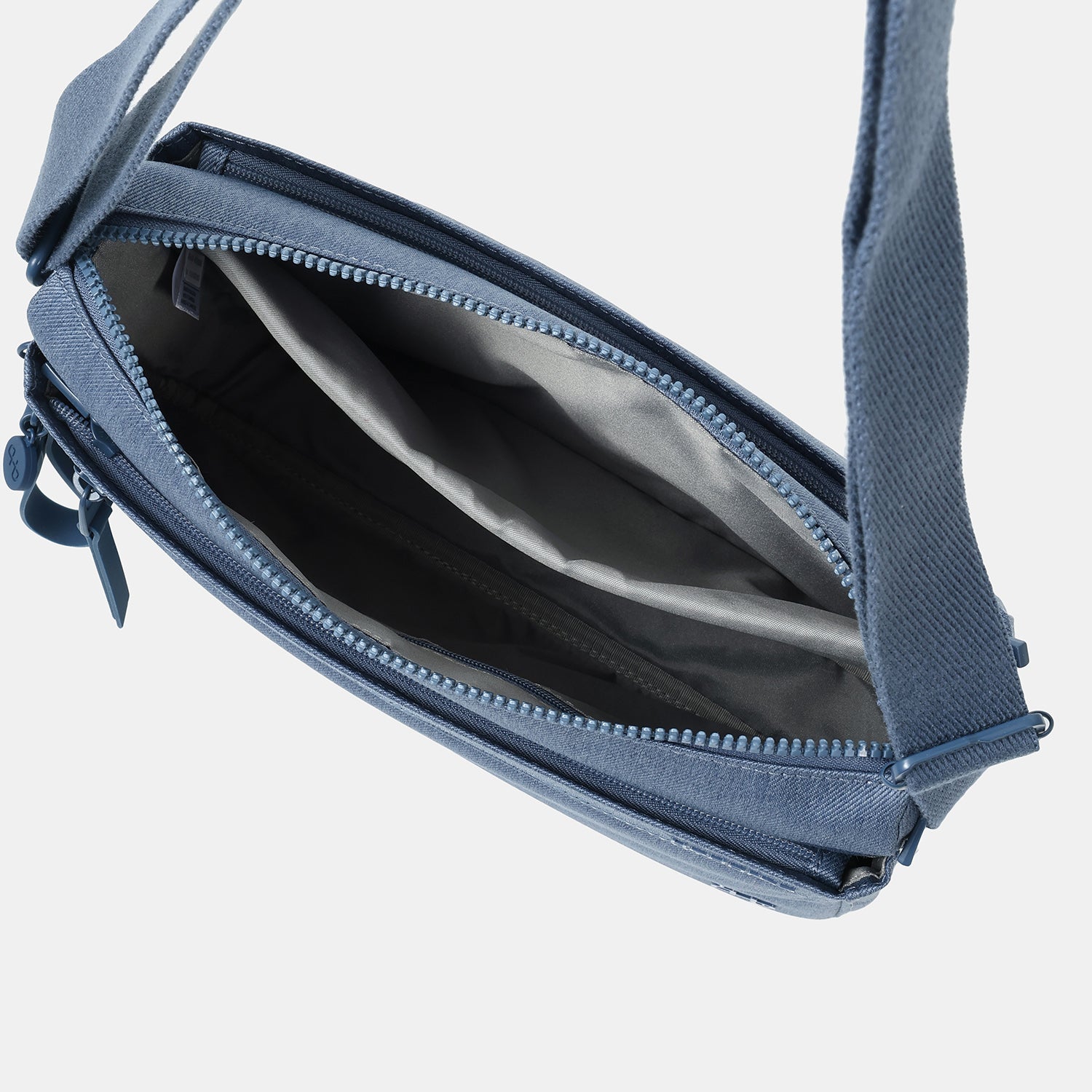 HEDGREN INNER CITY EYE M SHOULDER BAG