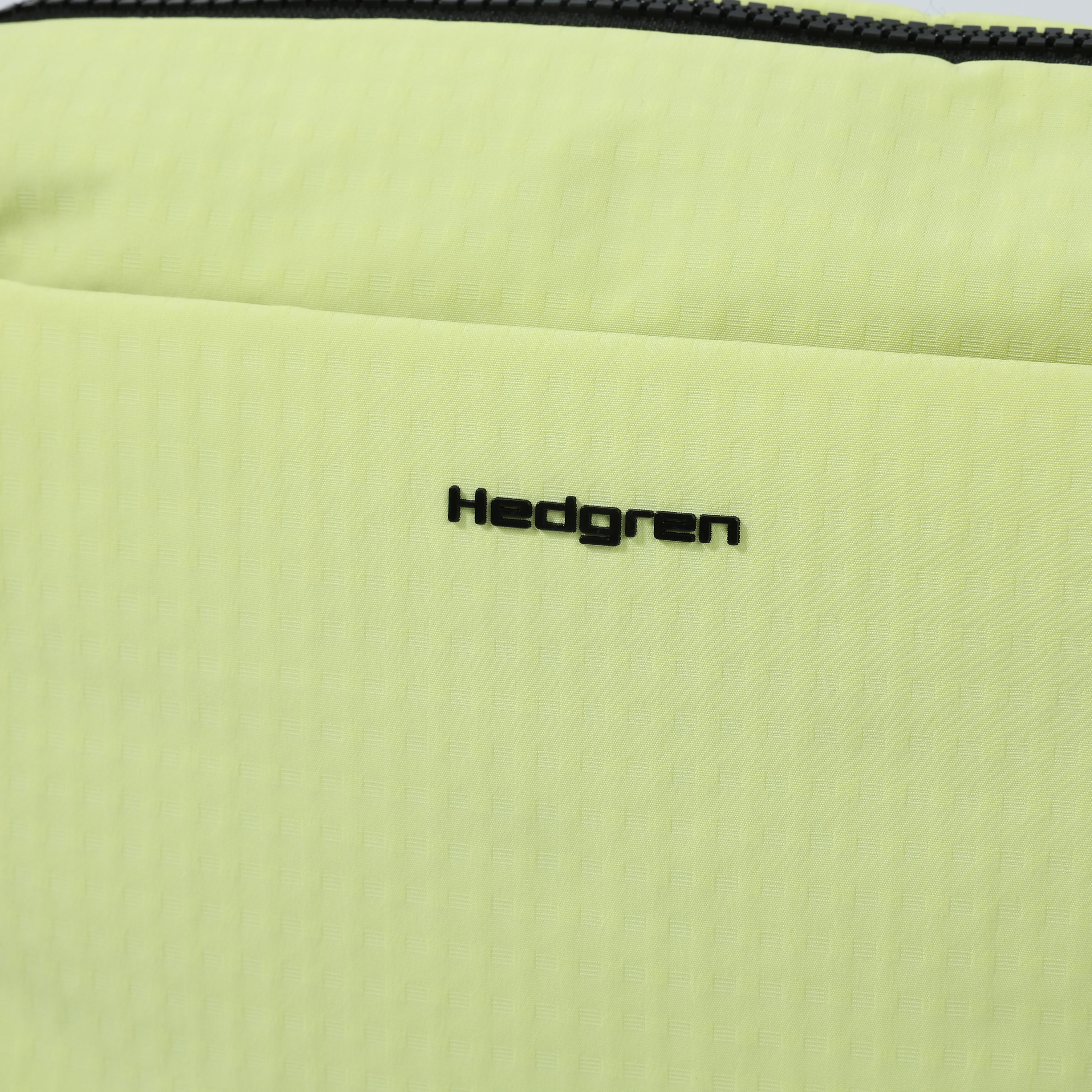 حقيبة كروس أوفر متوسطة الحجم من هيدجرين سترينغ كوشو