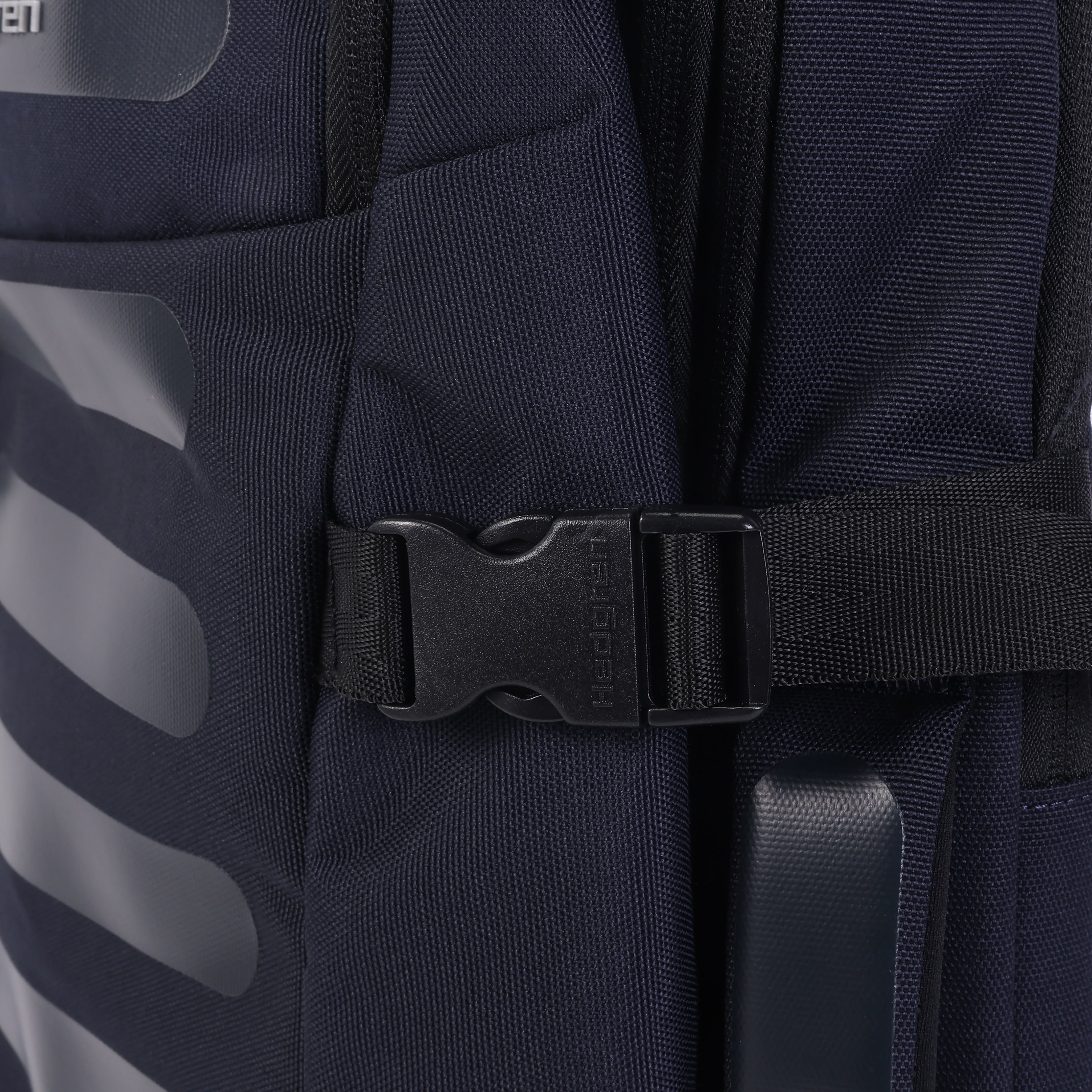 HEDGREN COMBY TRIP LARGE TRAVEL BACKPACK