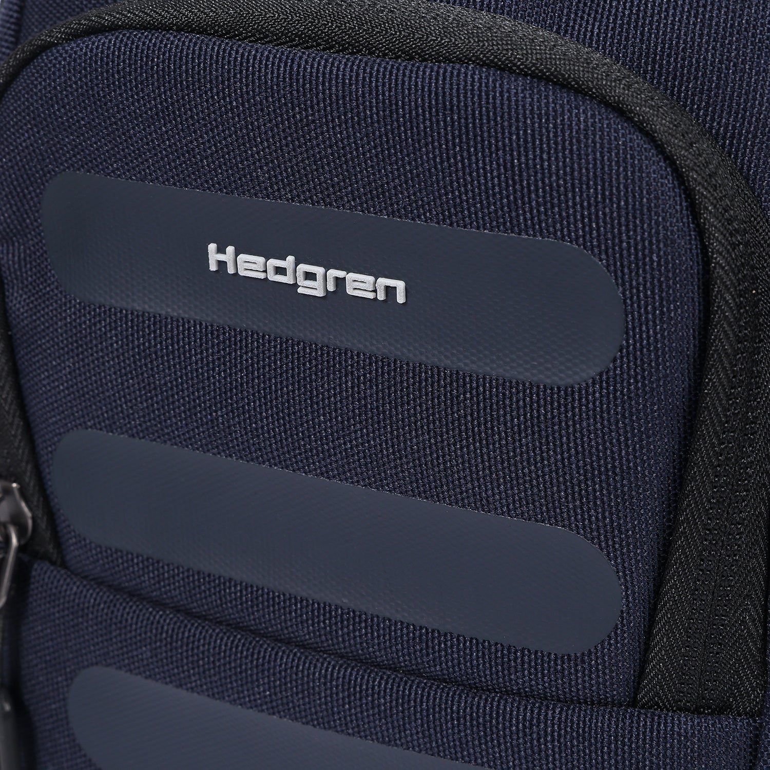 HEDGREN COMBY SLING BAG