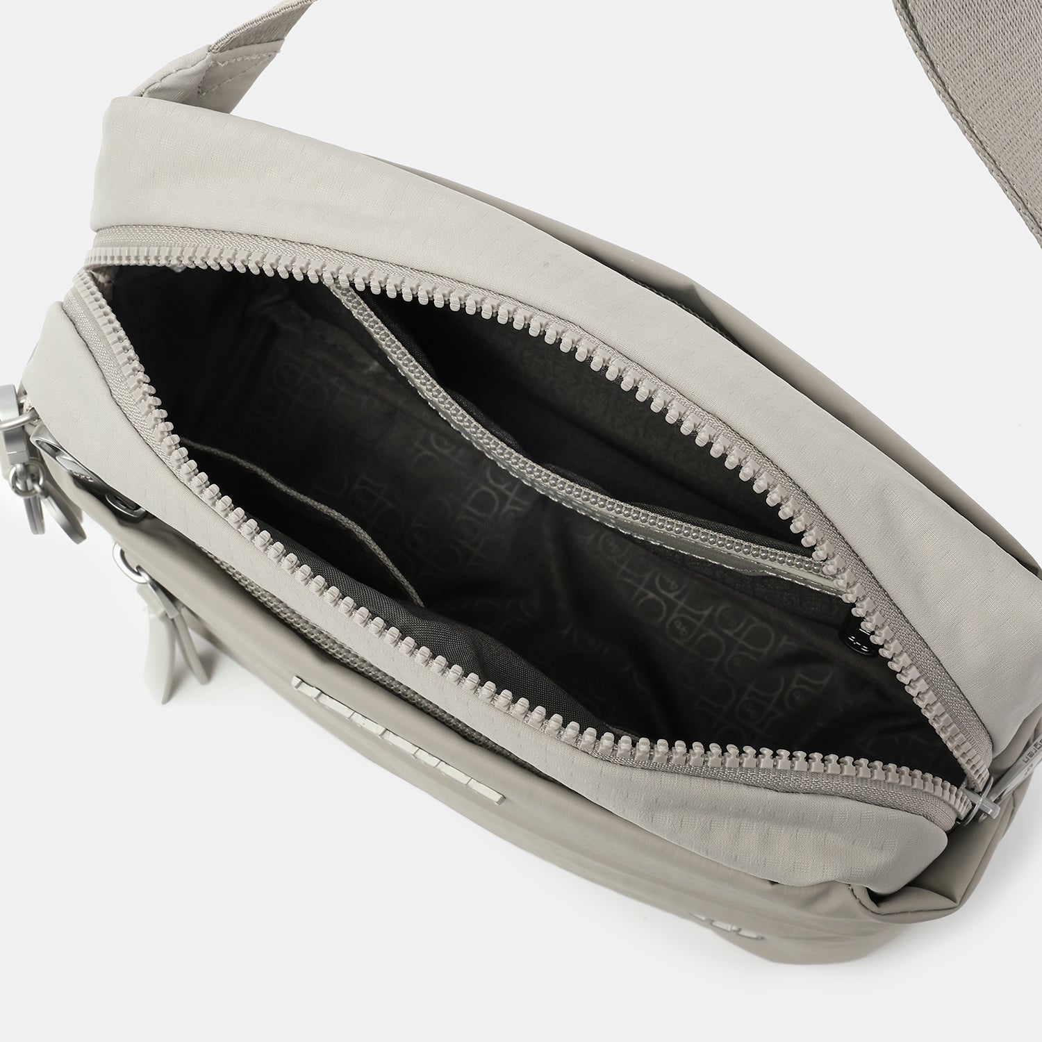 HEDGREN FURO HOGO CROSS BODY BAG