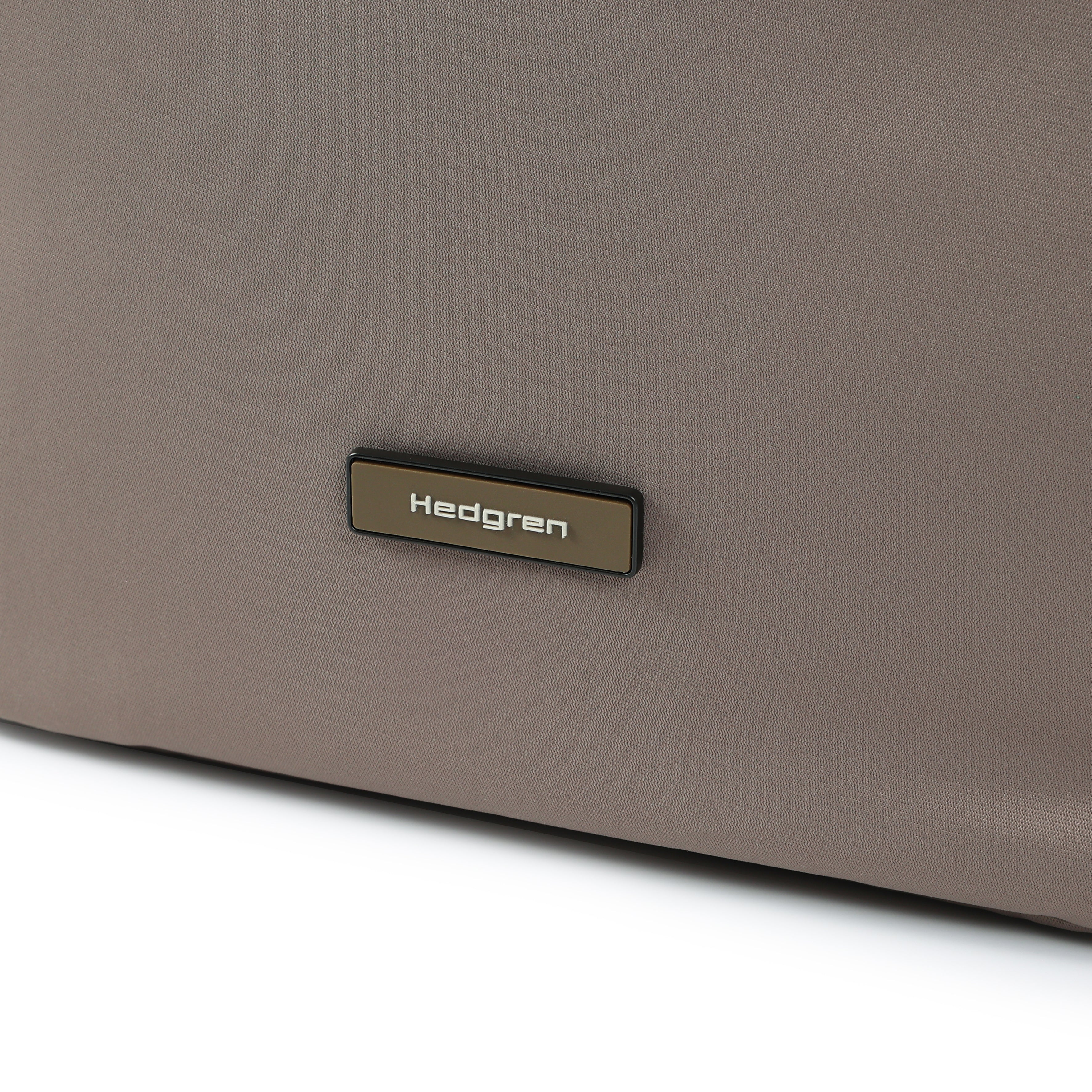 HEDGREN GRAVITY MEDIUM CROSSOVER