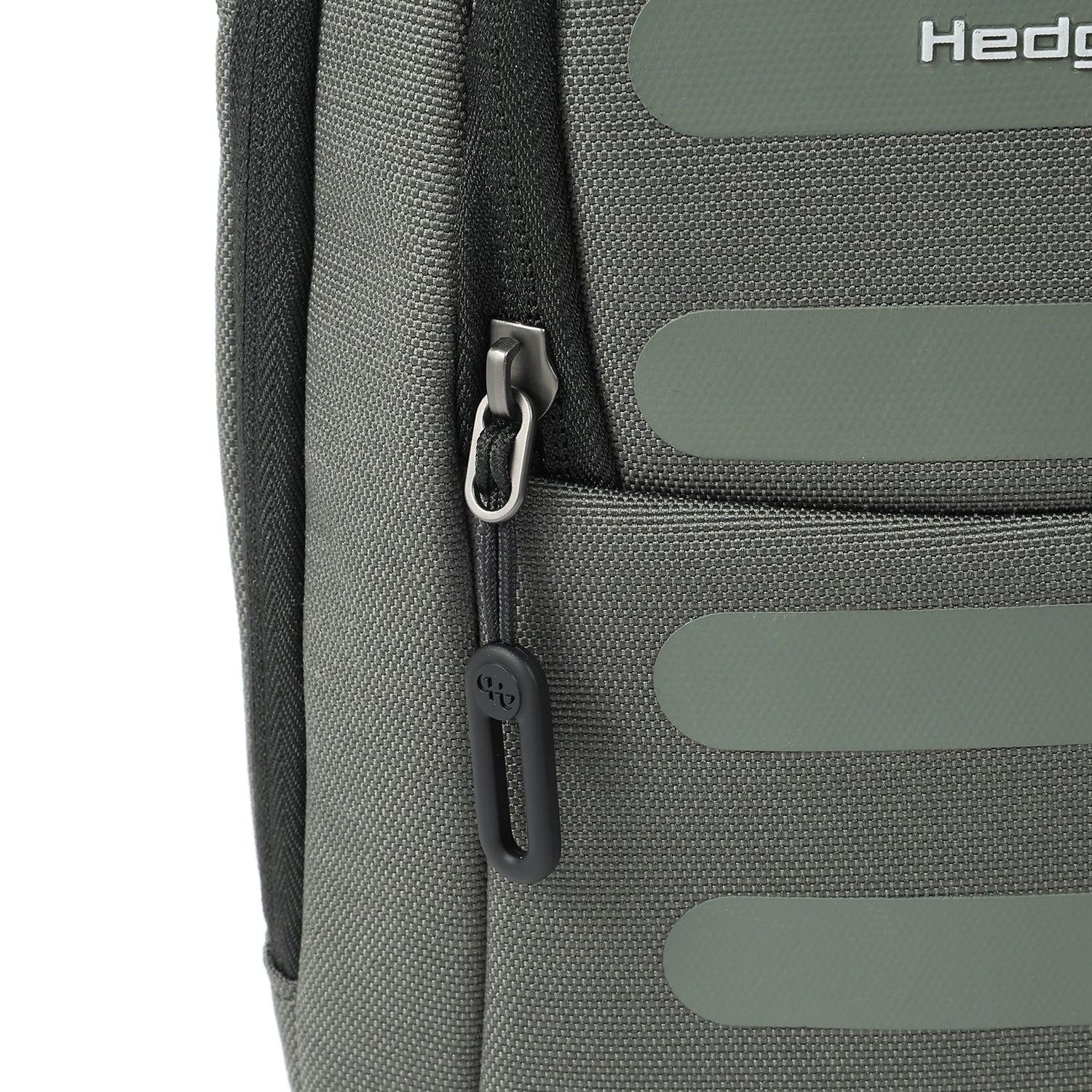 HEDGREN COMBY PERFORMANCE RELAX CROSSBODY BAG