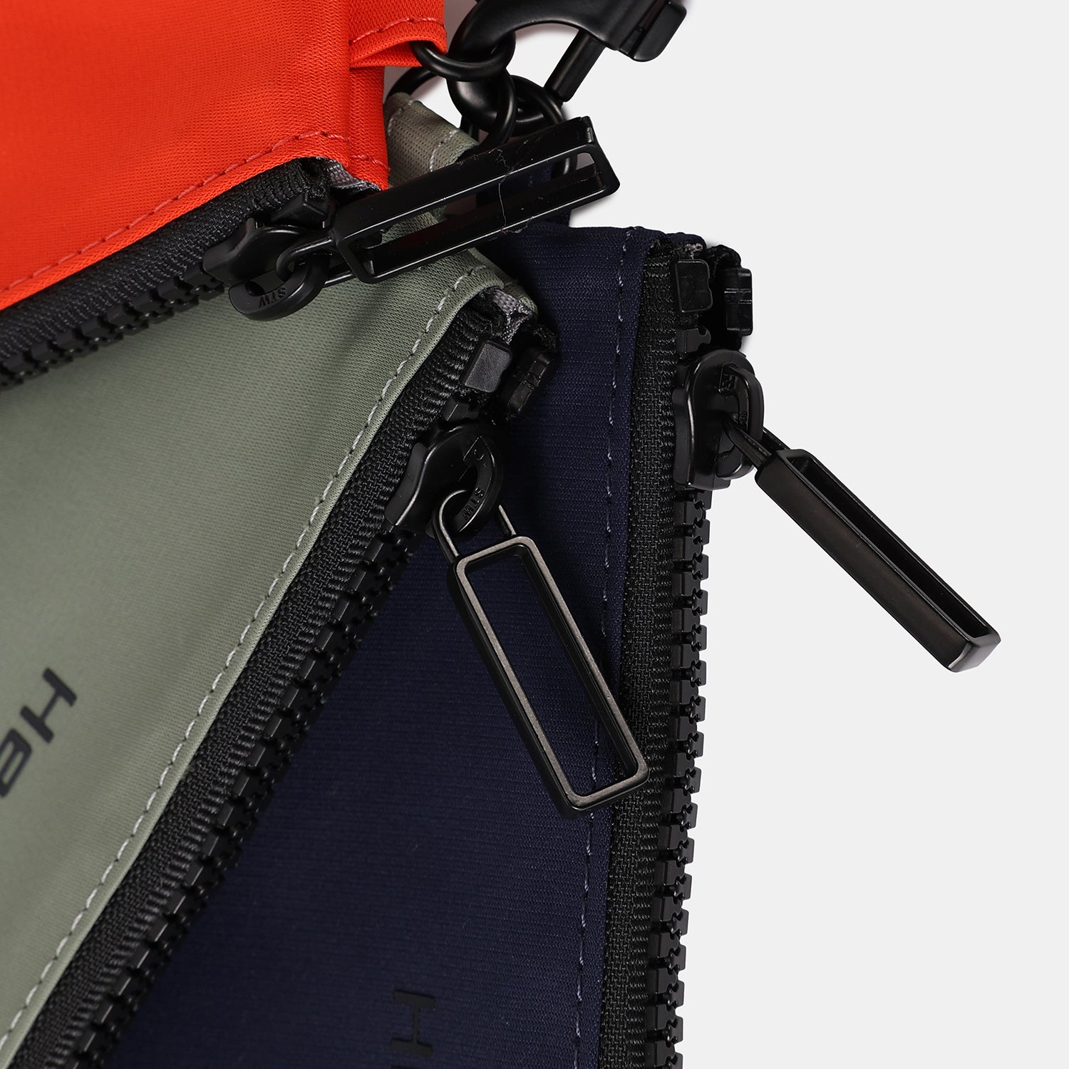 HEDGREN FOLLIS MARK - 3 POUCH SET AW23