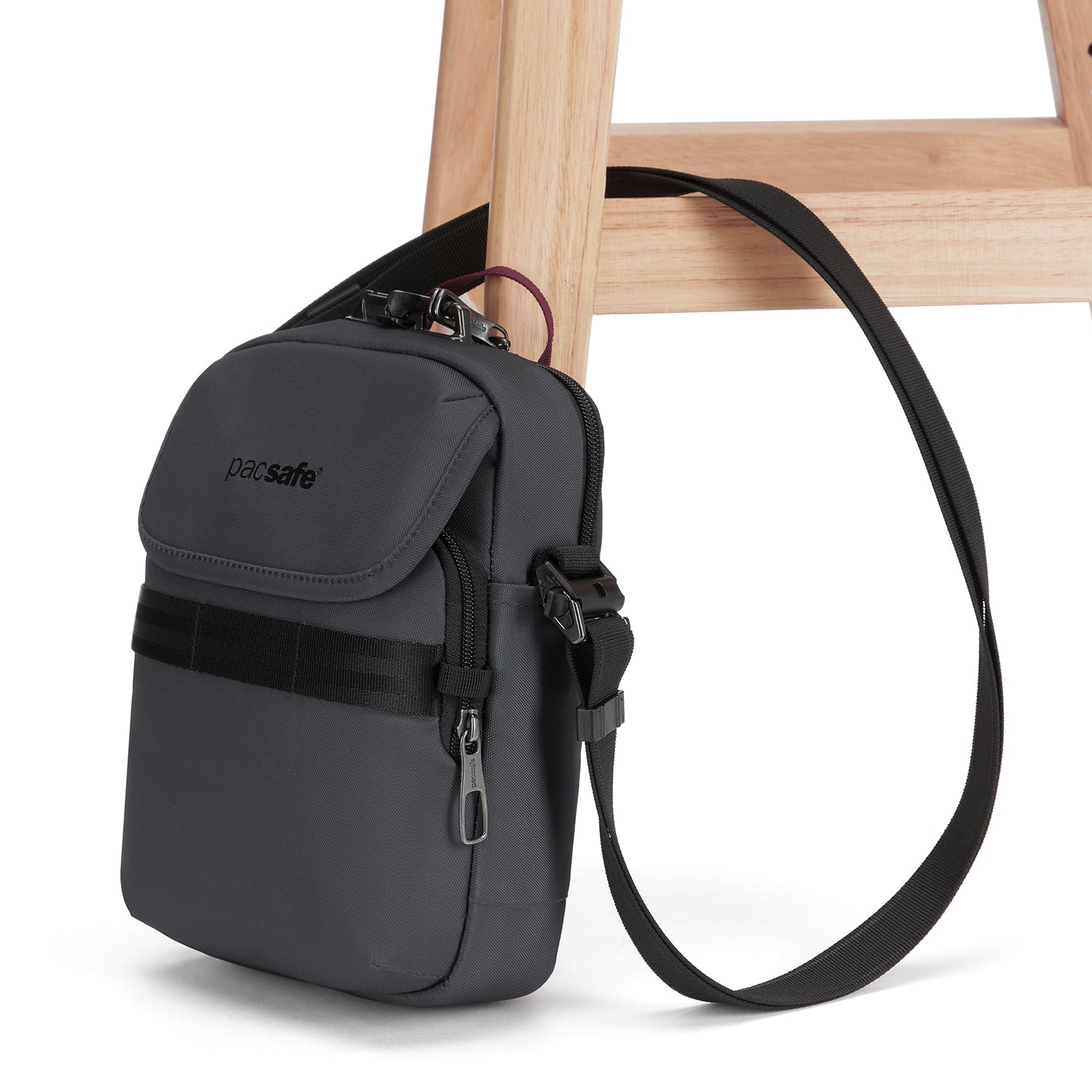 PACSAFE X COMPACT CROSS BODY BAG