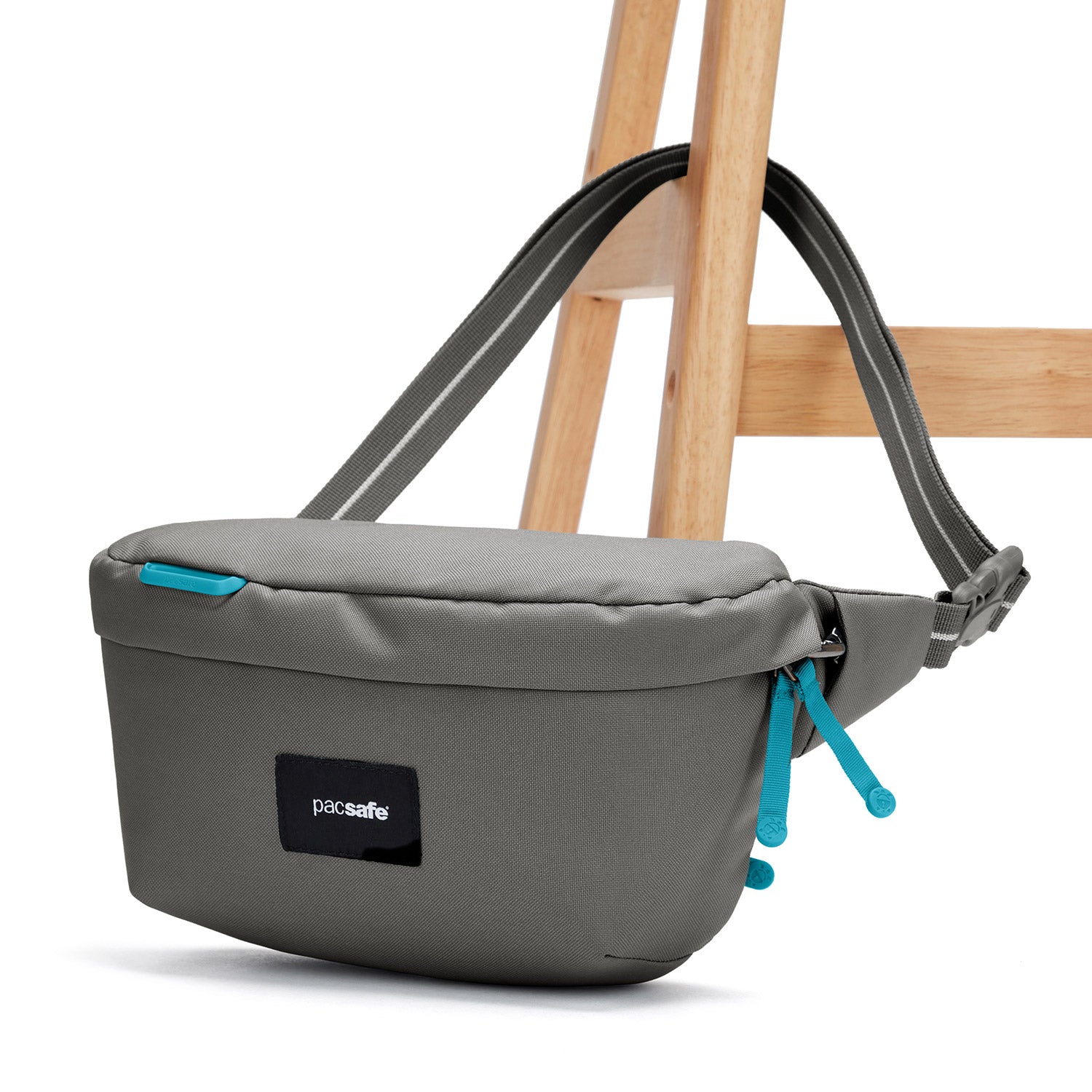 PACSAFE GO SLING WAIST BAG