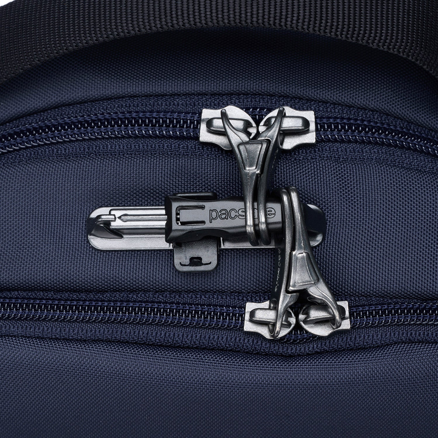 PACSAFE V TOUR CROSSBODY BAG