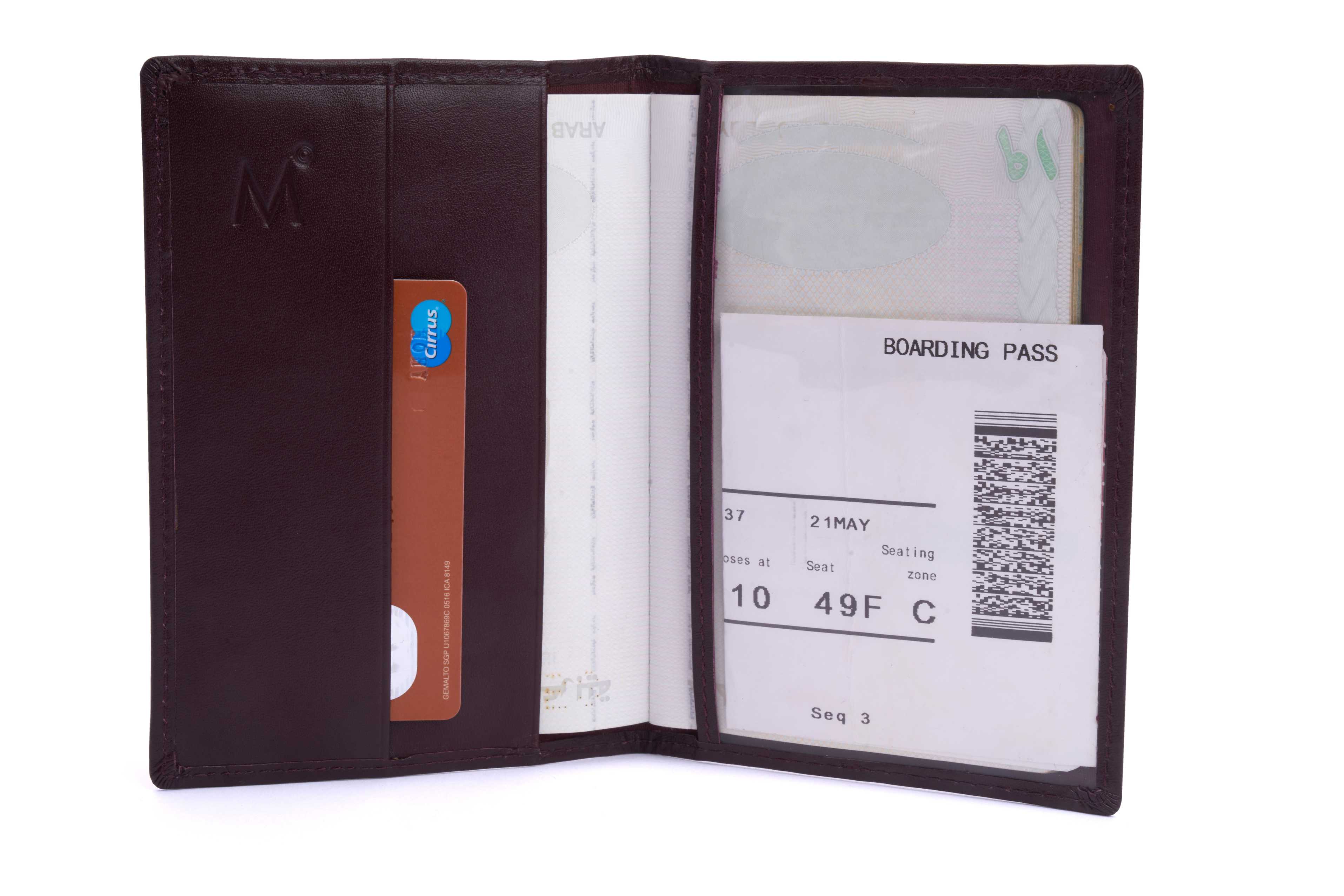 MOSAFER PASSPORT COVER- QATAR