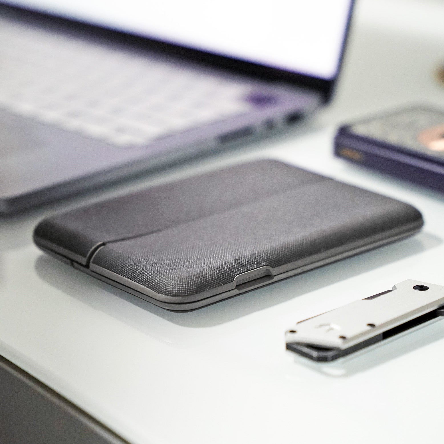 DASH ULTRALITE CARBON FIBER TRAVEL WALLET PASSPORT SHELL