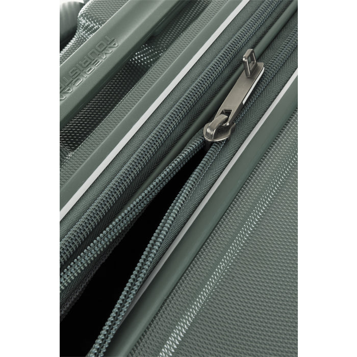 AMERICAN TOURISTER TECHNUM LUGGAGE